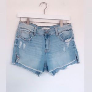 Denim Shorts light wash, slightly distressed